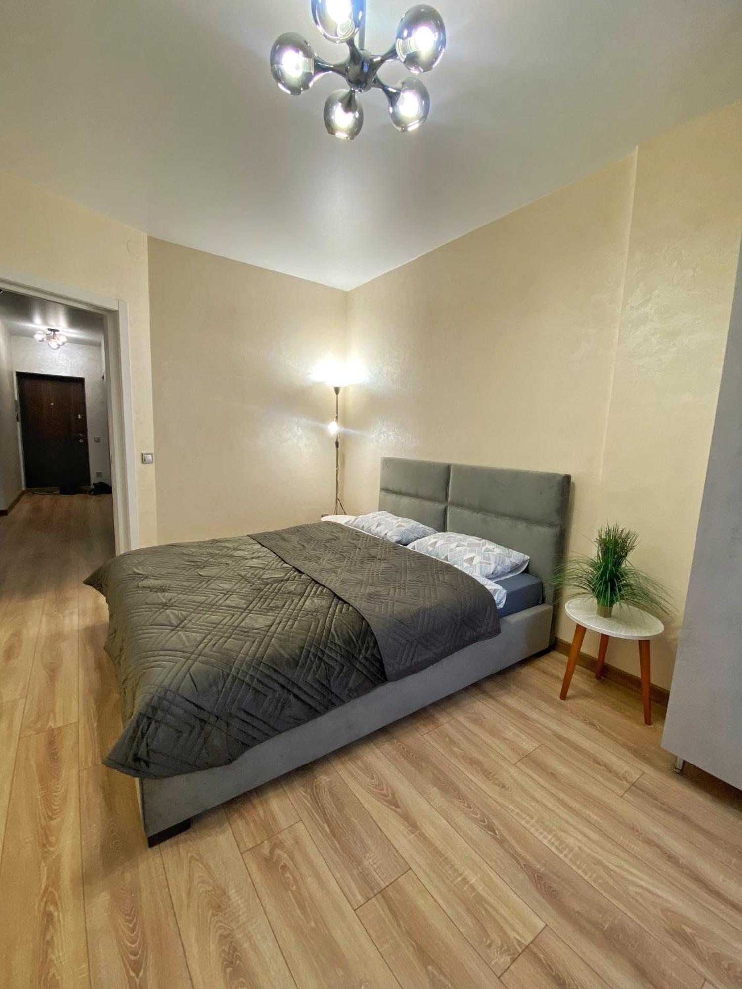 Apatrment In Khmelnytsky Street Natasha Apartamento Lviv Exterior foto