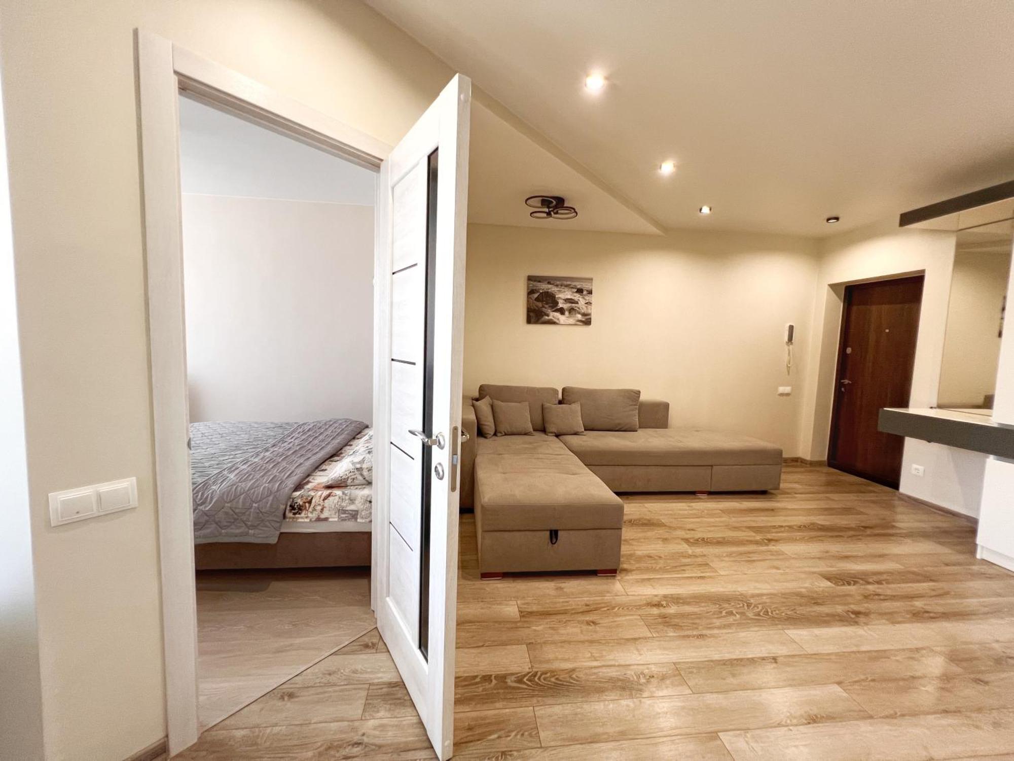 Apatrment In Khmelnytsky Street Natasha Apartamento Lviv Exterior foto