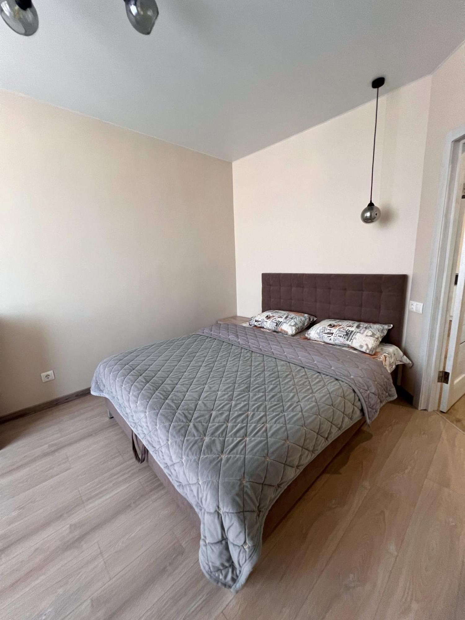 Apatrment In Khmelnytsky Street Natasha Apartamento Lviv Exterior foto